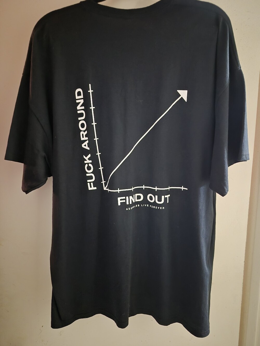 Black Graphic Men's T-Shirt - Casual Crew Neck
